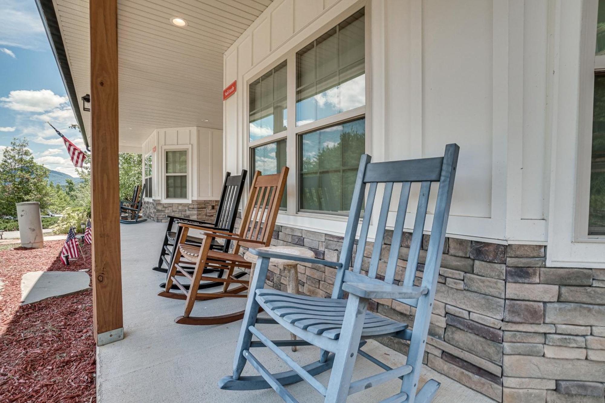 Stunning Helen Getaway With Hot Tub And Ev Charger! Villa Luaran gambar